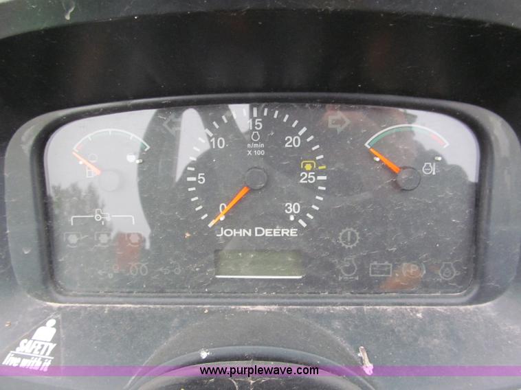 image for item E5654 2005 John Deere 4720 MFWD tractor