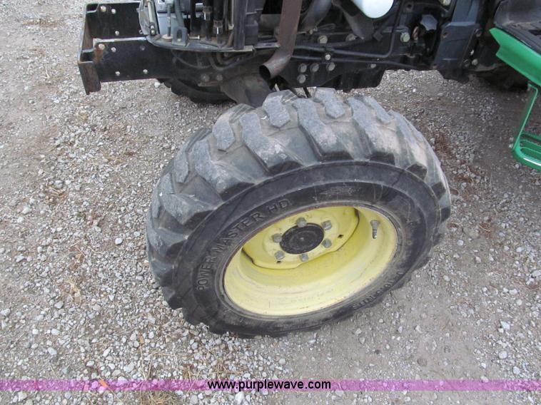 image for item E5654 2005 John Deere 4720 MFWD tractor