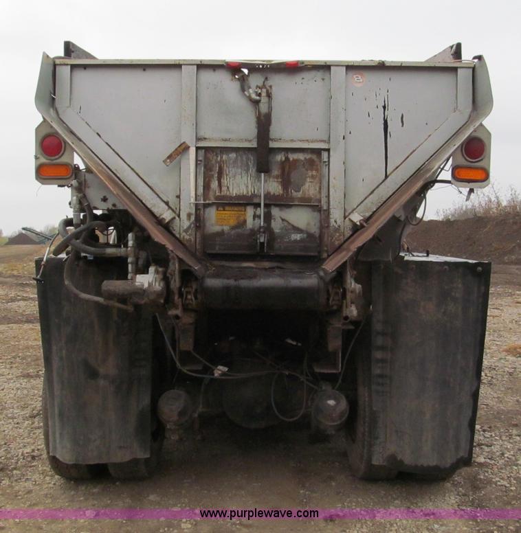 image for item E5695 1979 Ford 8000 conveyor body truck
