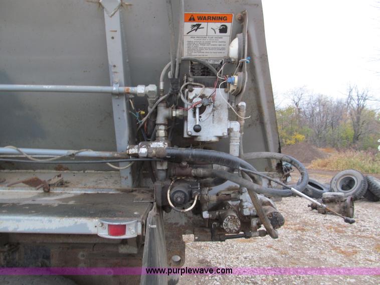 image for item E5695 1979 Ford 8000 conveyor body truck