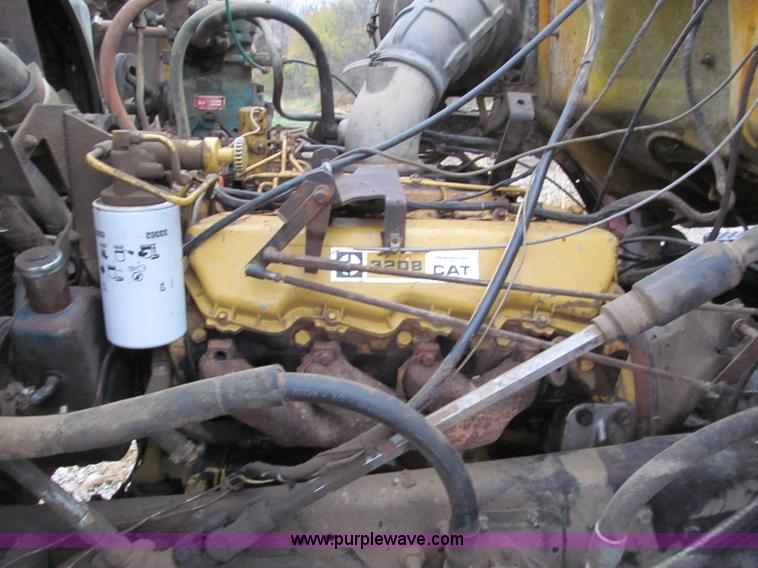 image for item E5695 1979 Ford 8000 conveyor body truck