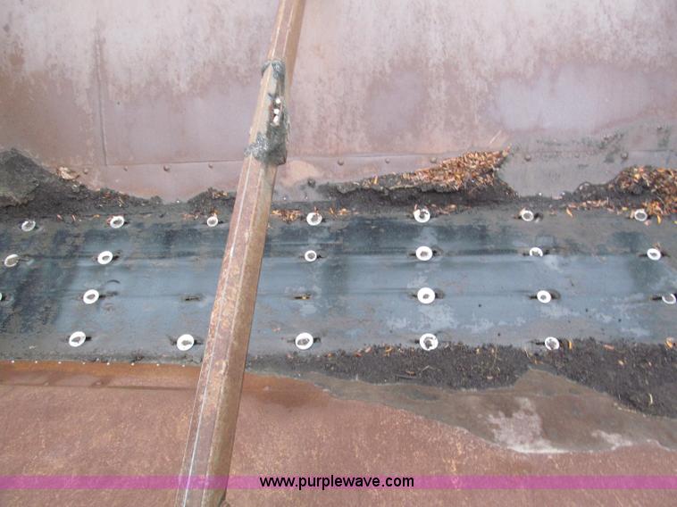 image for item E5695 1979 Ford 8000 conveyor body truck