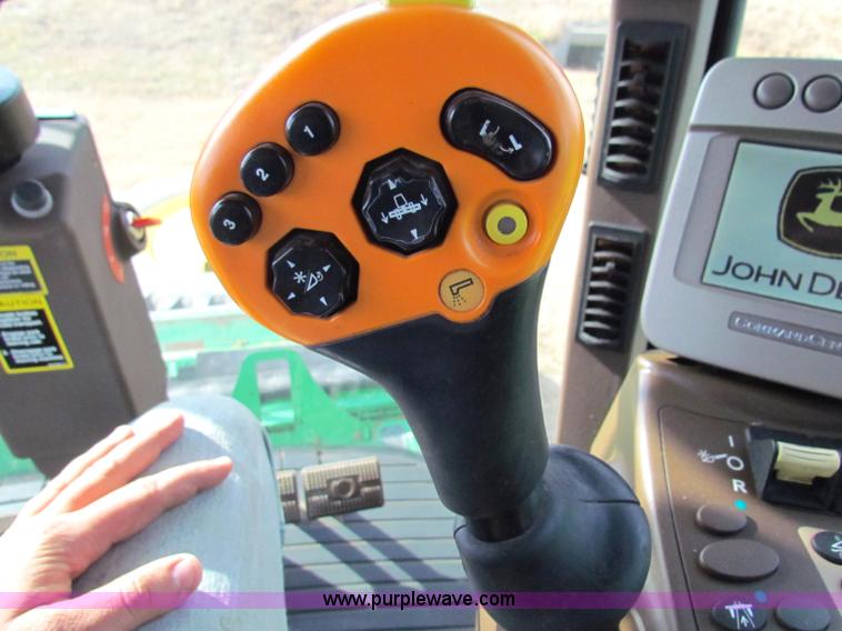 image for item E8166 2009 John Deere 9770 STS RWA combine