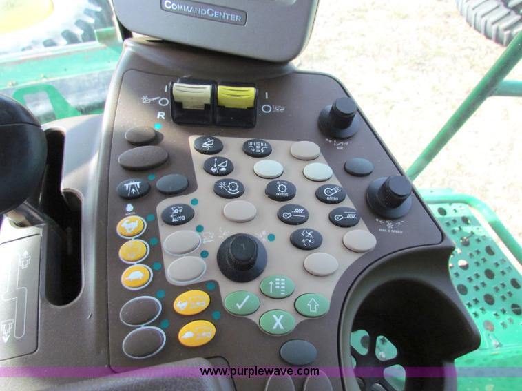 image for item E8166 2009 John Deere 9770 STS RWA combine