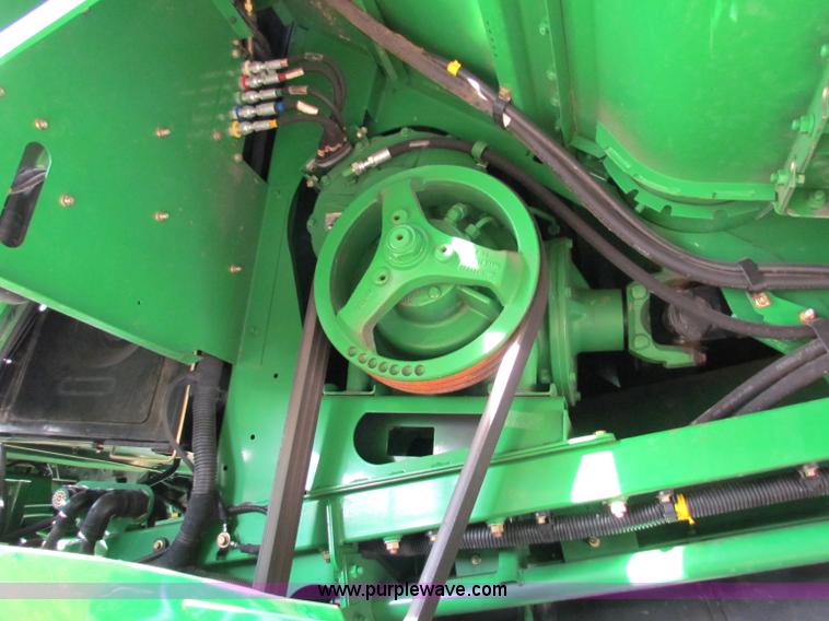 image for item E8166 2009 John Deere 9770 STS RWA combine