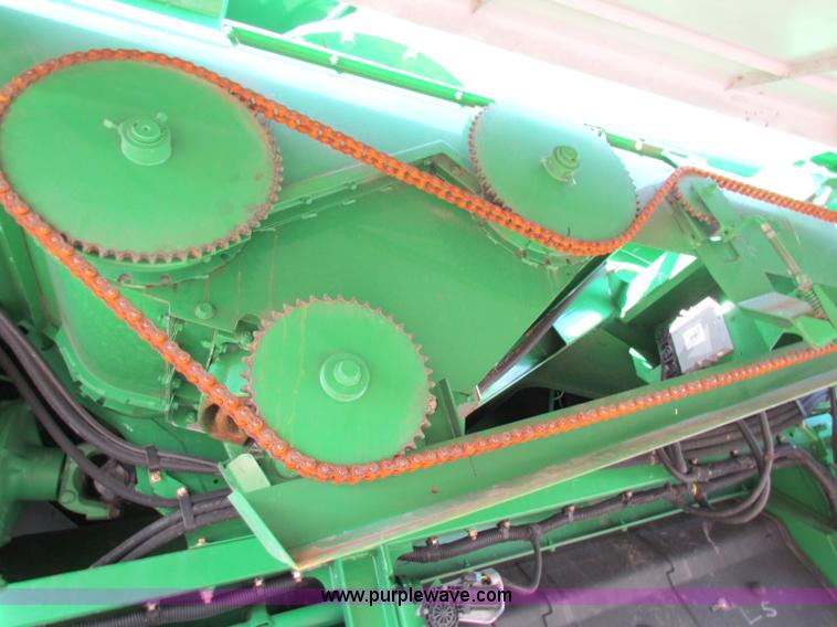 image for item E8166 2009 John Deere 9770 STS RWA combine