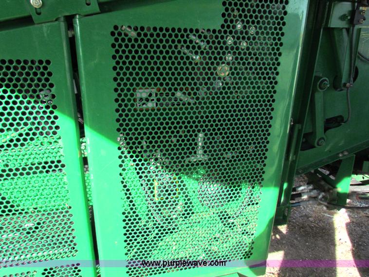 image for item E8166 2009 John Deere 9770 STS RWA combine