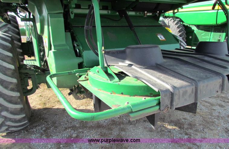 image for item E8166 2009 John Deere 9770 STS RWA combine