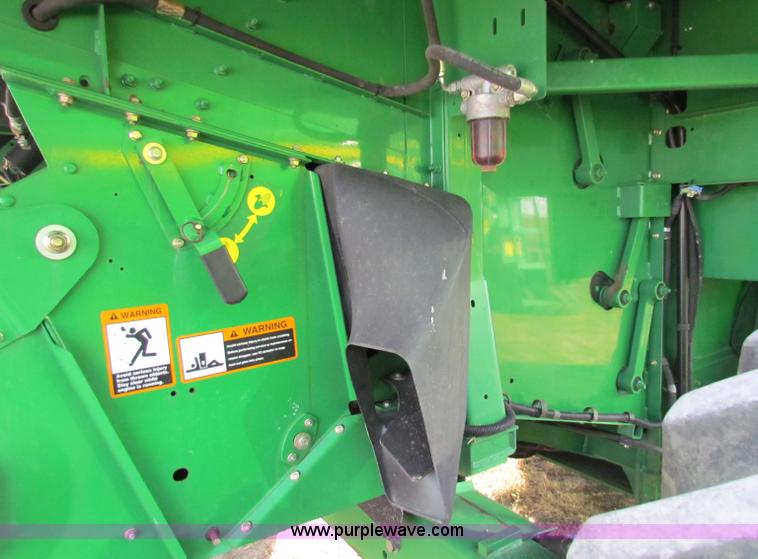 image for item E8166 2009 John Deere 9770 STS RWA combine