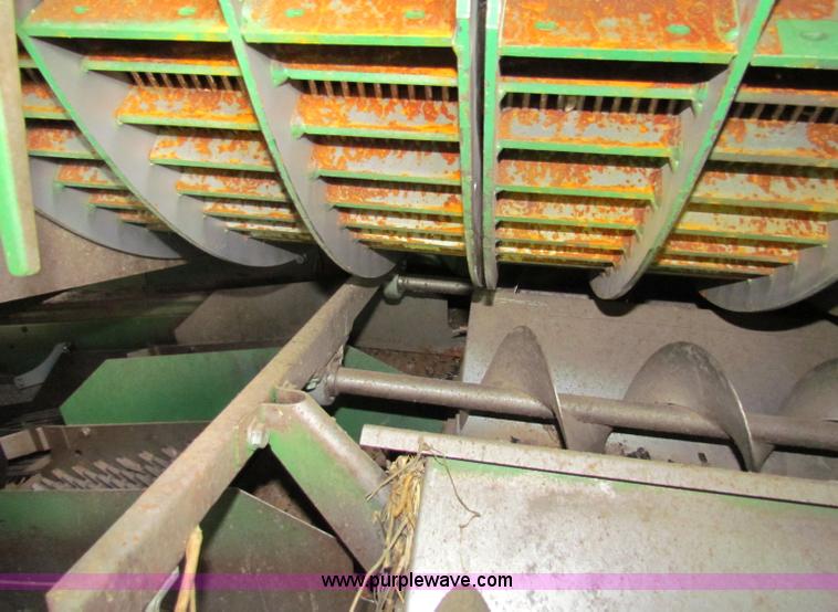 image for item E8166 2009 John Deere 9770 STS RWA combine