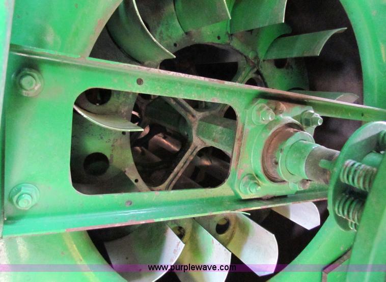 image for item E8166 2009 John Deere 9770 STS RWA combine