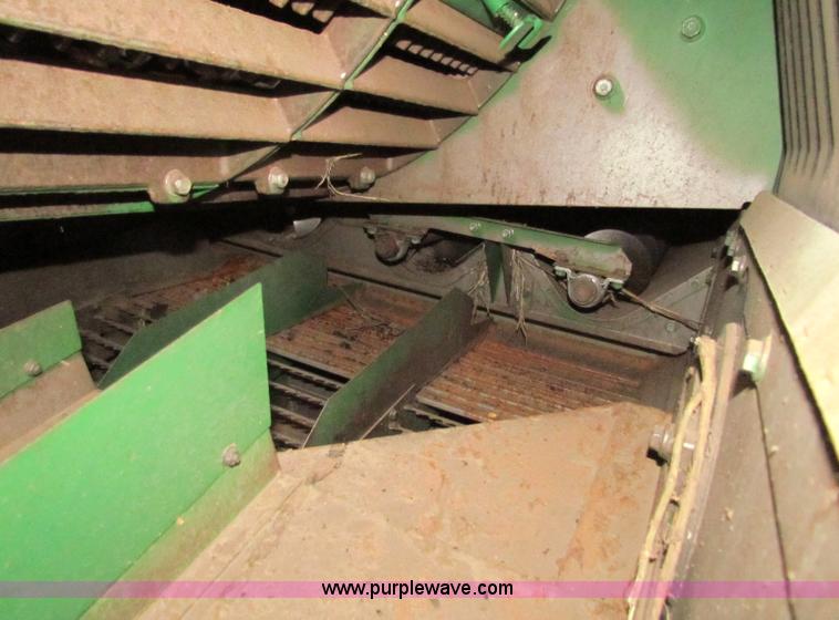 image for item E8166 2009 John Deere 9770 STS RWA combine