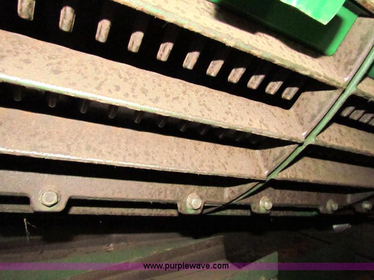 image for item E8166 2009 John Deere 9770 STS RWA combine