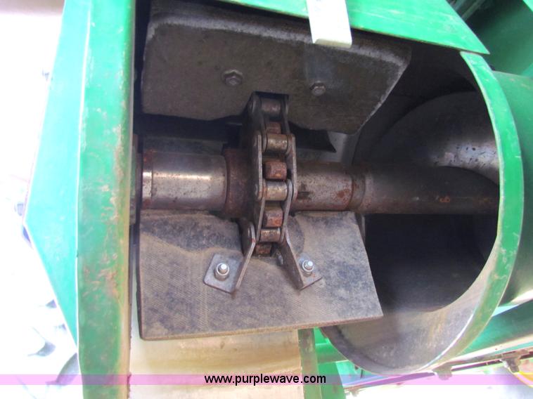 image for item E8166 2009 John Deere 9770 STS RWA combine