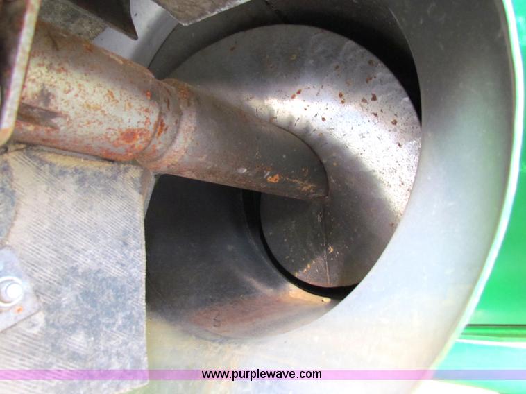 image for item E8166 2009 John Deere 9770 STS RWA combine