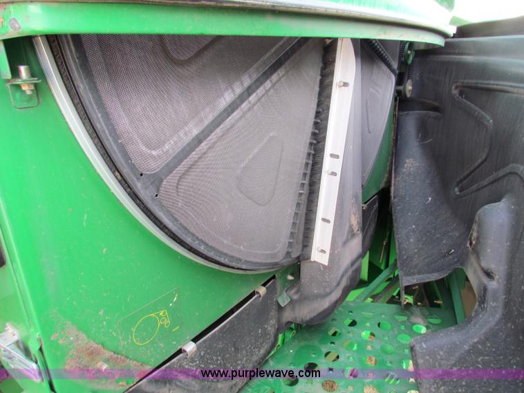 image for item E8166 2009 John Deere 9770 STS RWA combine