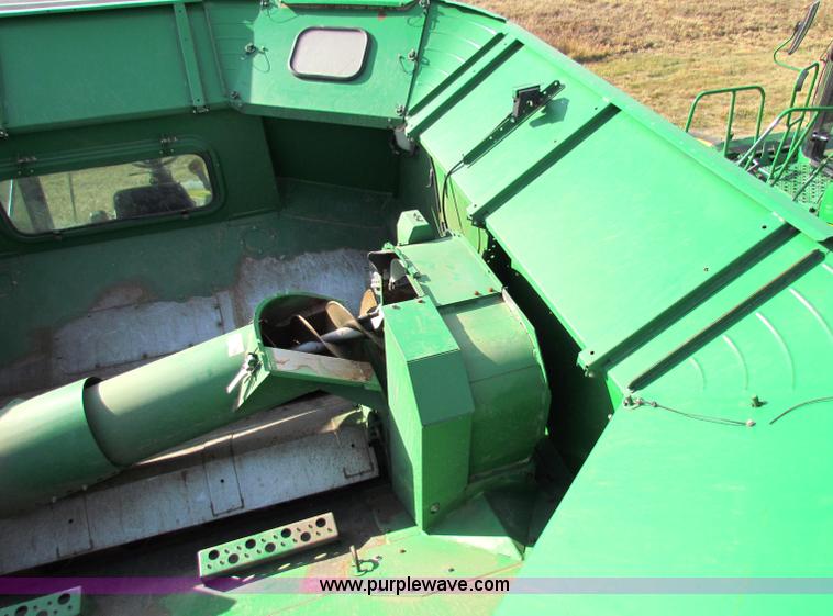 image for item E8166 2009 John Deere 9770 STS RWA combine