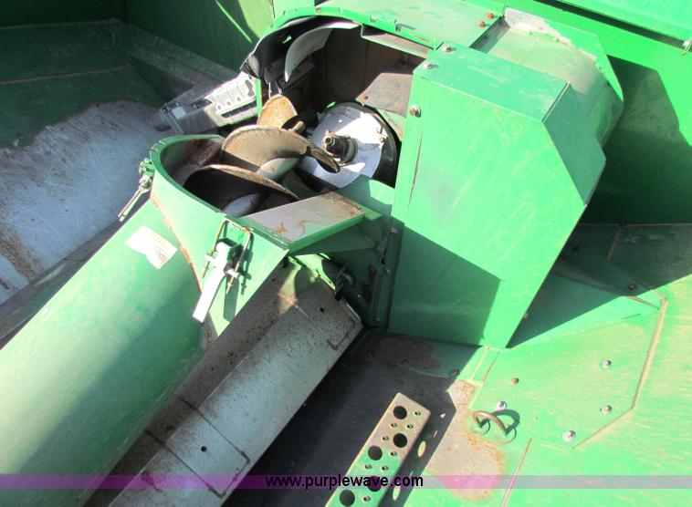 image for item E8166 2009 John Deere 9770 STS RWA combine