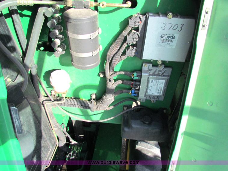 image for item E8167 2009 John Deere 9770 STS 2WD combine