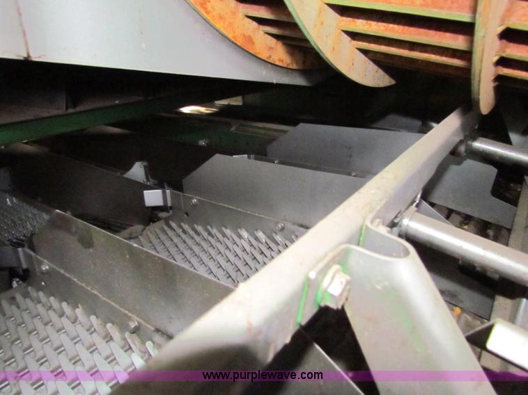 image for item E8167 2009 John Deere 9770 STS 2WD combine