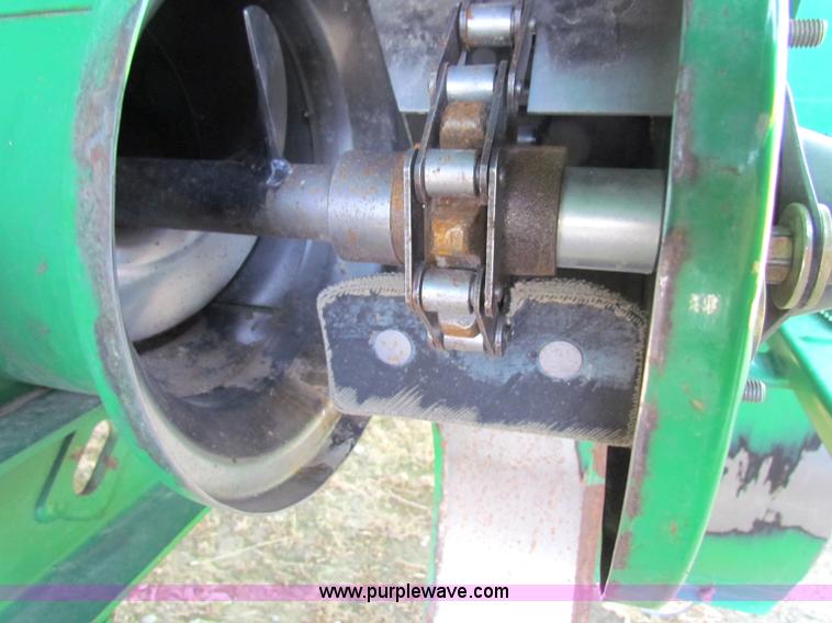 image for item E8167 2009 John Deere 9770 STS 2WD combine