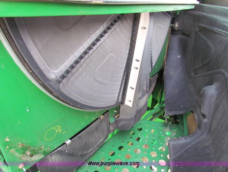 image for item E8167 2009 John Deere 9770 STS 2WD combine
