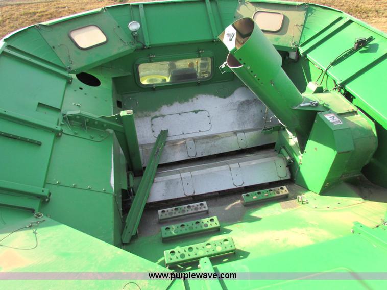 image for item E8167 2009 John Deere 9770 STS 2WD combine