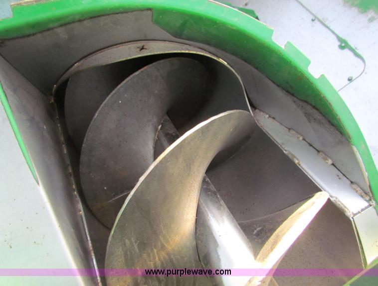 image for item E8167 2009 John Deere 9770 STS 2WD combine