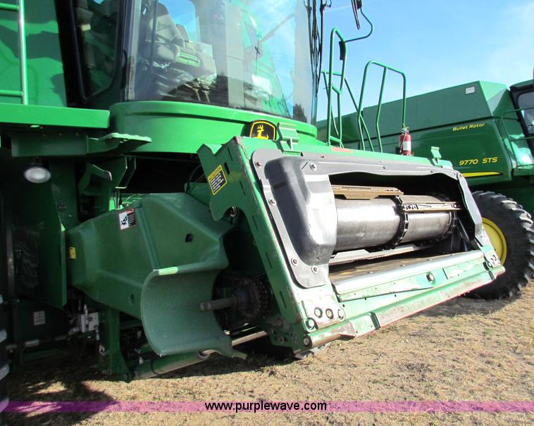 image for item E8167 2009 John Deere 9770 STS 2WD combine