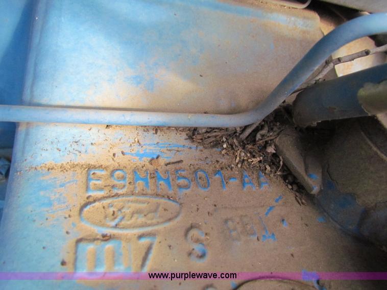 image for item E8170 1992 Ford New Holland 7740 tractor