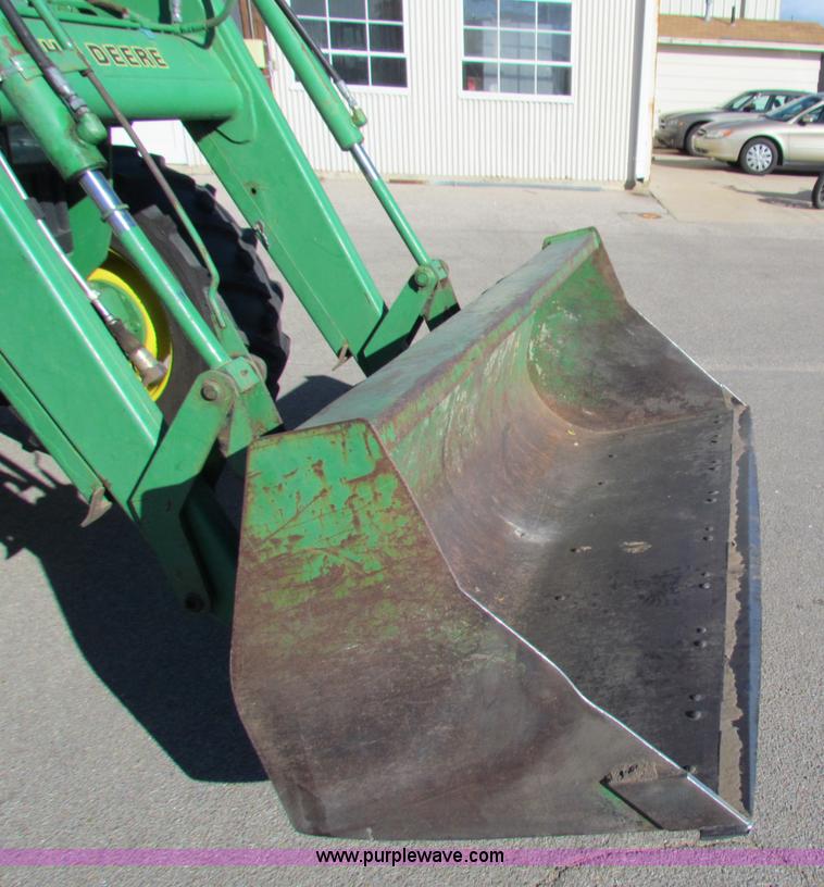 image for item E8171 1996 John Deere 6400 tractor