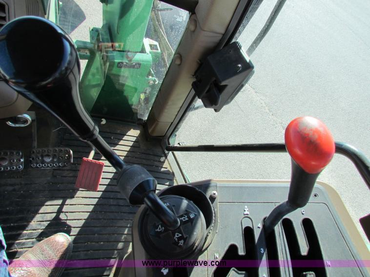 image for item E8171 1996 John Deere 6400 tractor