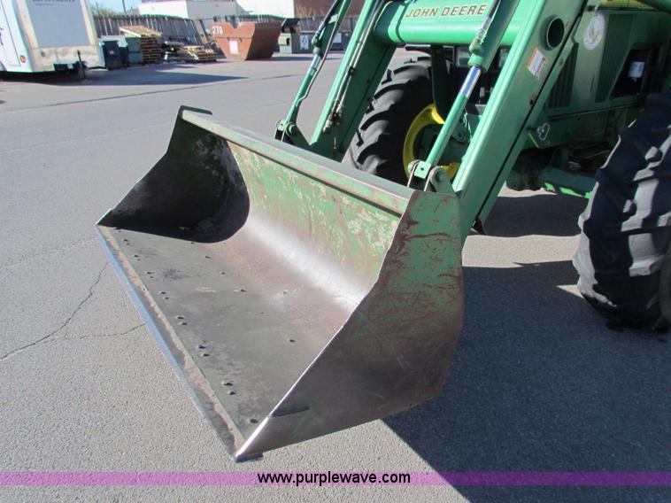 image for item E8171 1996 John Deere 6400 tractor