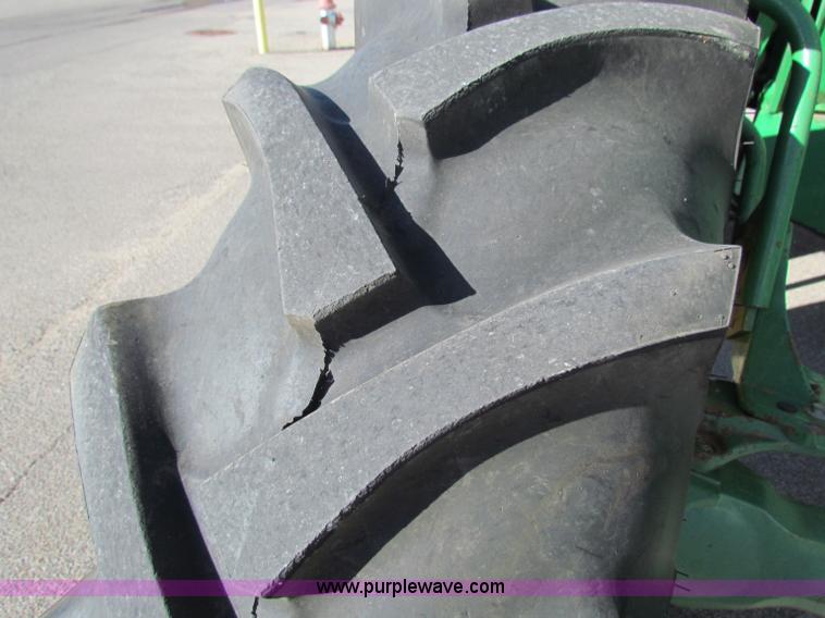 image for item E8171 1996 John Deere 6400 tractor