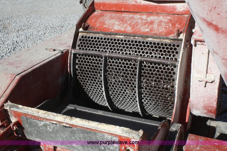 image for item F2718 Gehl 100 mixer/grinder