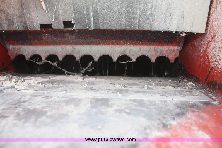 image for item F2718 Gehl 100 mixer/grinder