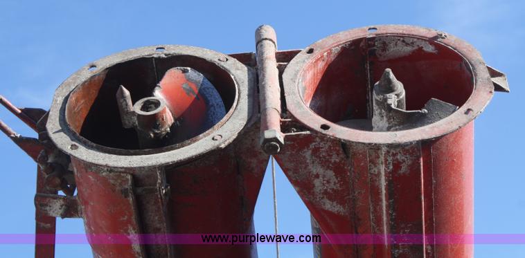 image for item F2718 Gehl 100 mixer/grinder