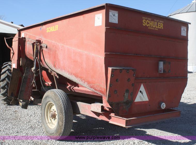 image for item F2719 Schuler SRM262 feed/mixer wagon