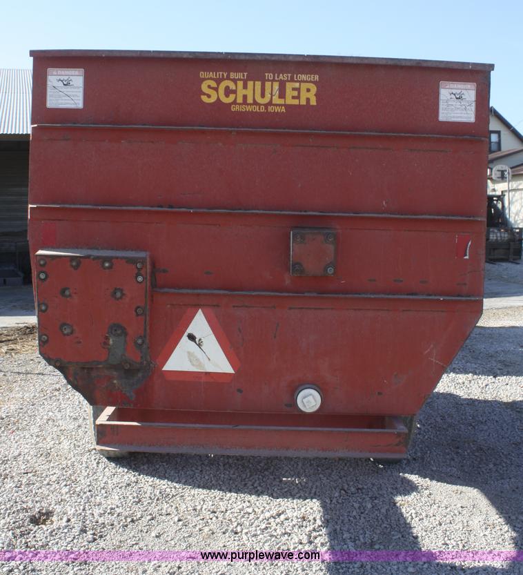 image for item F2719 Schuler SRM262 feed/mixer wagon