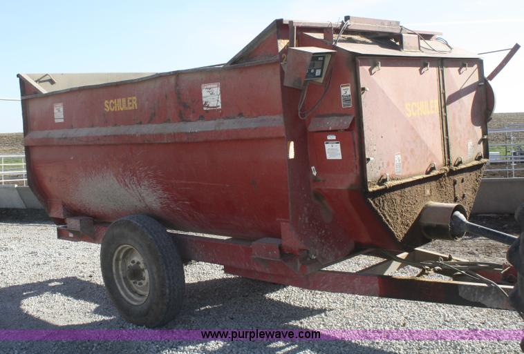 image for item F2719 Schuler SRM262 feed/mixer wagon