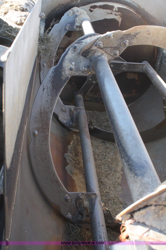 image for item F2719 Schuler SRM262 feed/mixer wagon