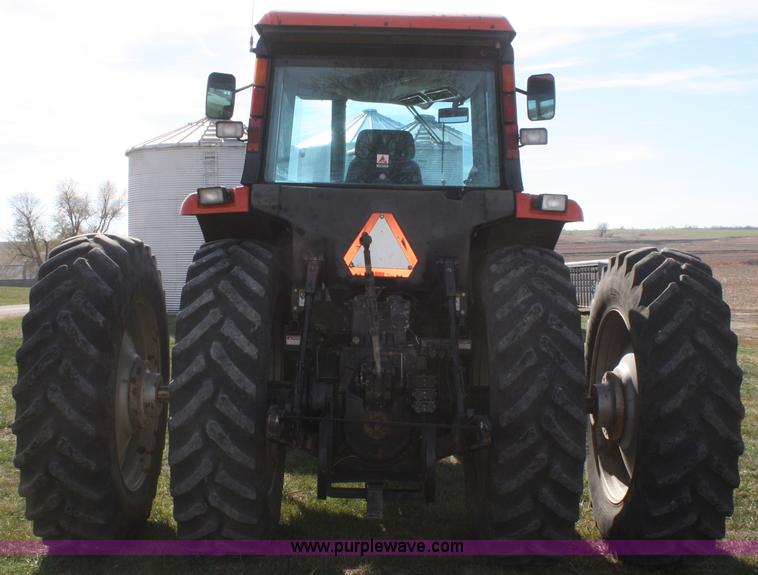 image for item F2754 1994 AGCO Allis 9650 tractor