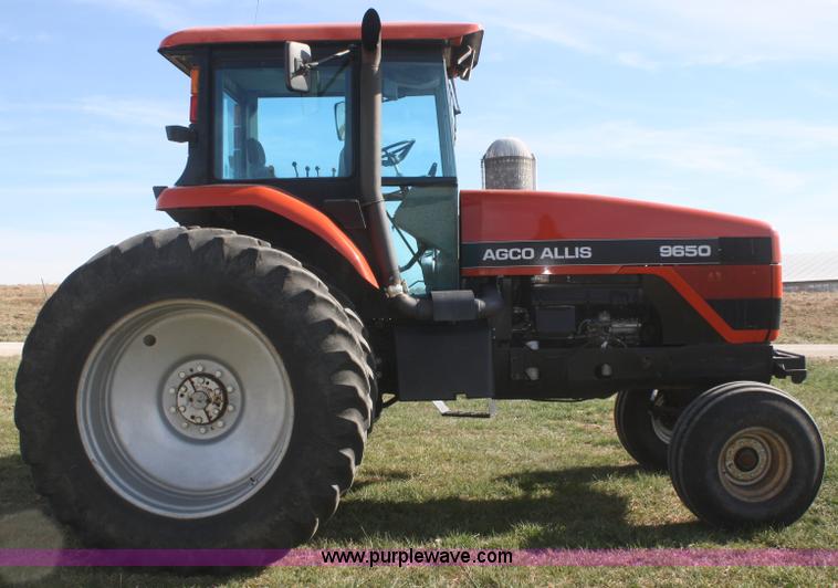 image for item F2754 1994 AGCO Allis 9650 tractor