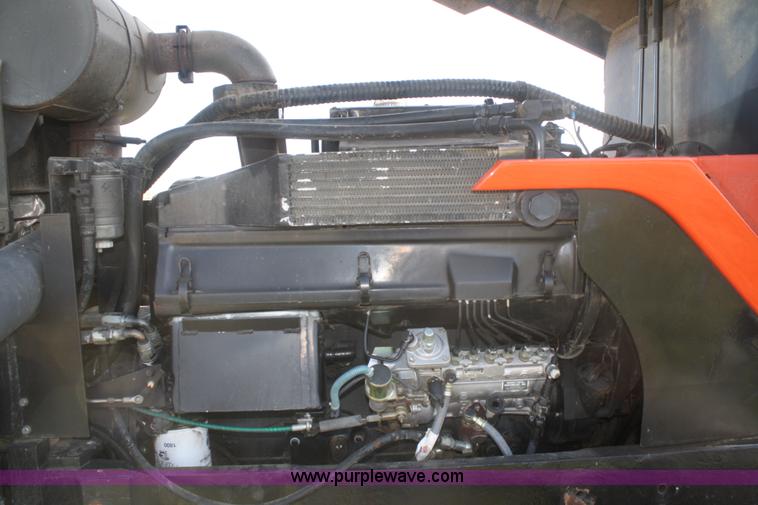 image for item F2754 1994 AGCO Allis 9650 tractor