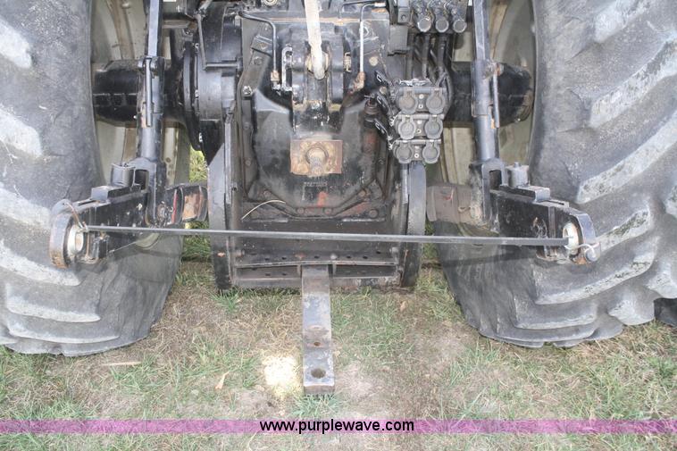 image for item F2754 1994 AGCO Allis 9650 tractor