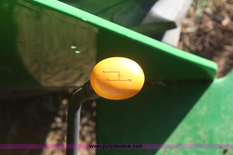 image for item F2770 2005 John Deere 5303 tractor