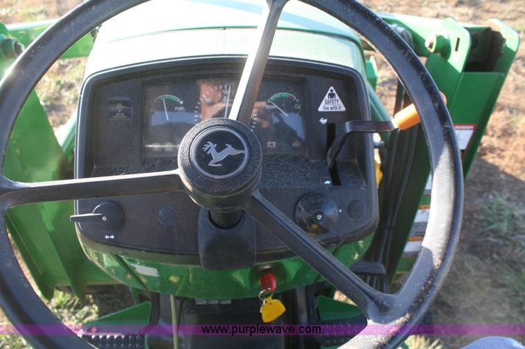 image for item F2770 2005 John Deere 5303 tractor