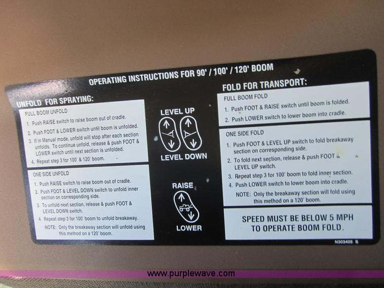 image for item F6537 2009 John Deere 4930 self-propelled sprayer