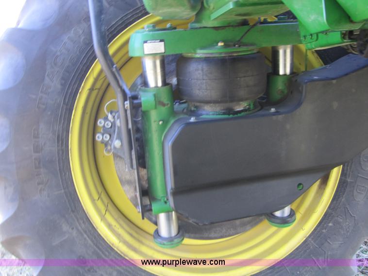 image for item F6537 2009 John Deere 4930 self-propelled sprayer