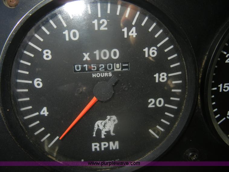 image for item G4692 1993 Mack CH613 semi truck